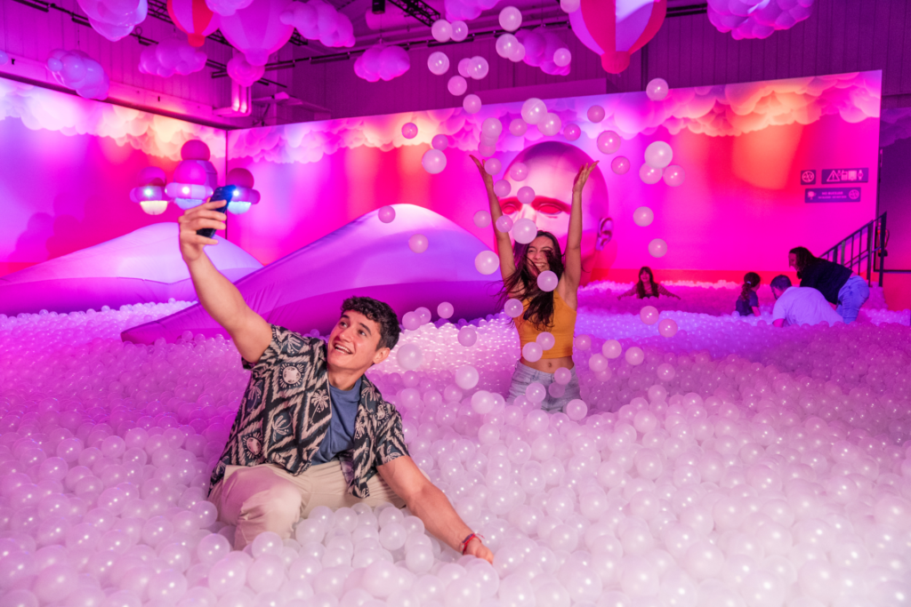 Bubble Bath Pit at Bubble Planet London filled with soft foam bubbles for a fun, immersive experience
