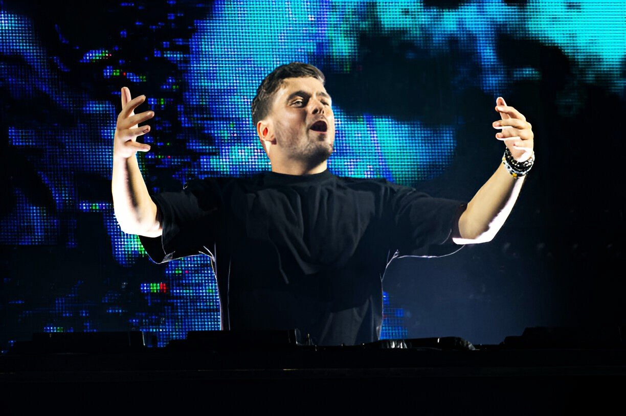 Get ready for an explosive EDM show as Martin Garrix headlines Gunnersbury Park, London, on August 16, 2025. Martin Garrix lighting up the London sky with an electrifying EDM set at Gunnersbury Park in 2025.